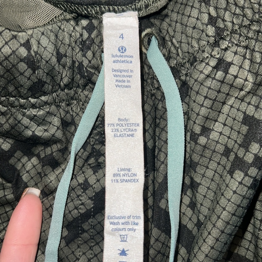 Lululemon joggers - Picture 5 of 5